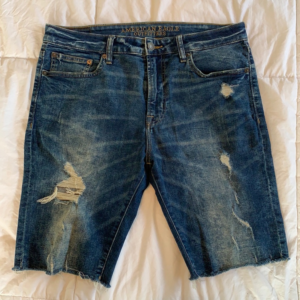American Eagle Size 32 Shorts